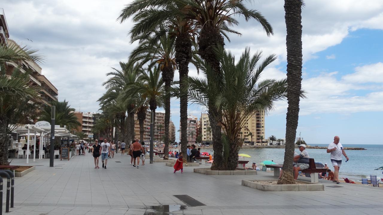Casas Holiday - Playa Del Cura 1 Торрев'єха Екстер'єр фото